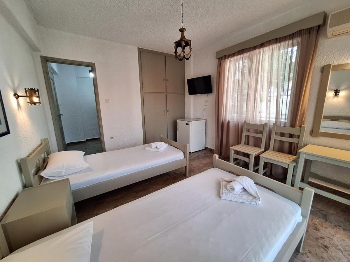 Apartments By Evita'S Resort Poros Town Exterior foto
